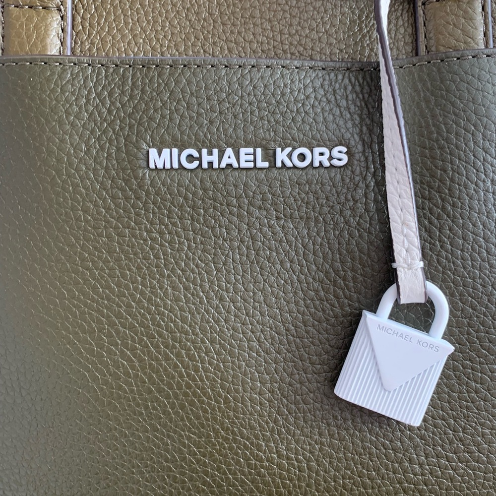 Michael Kors Ecco Pebble Tricolor Messenger Leather Tote Annette Gemma - Picture 2 of 14